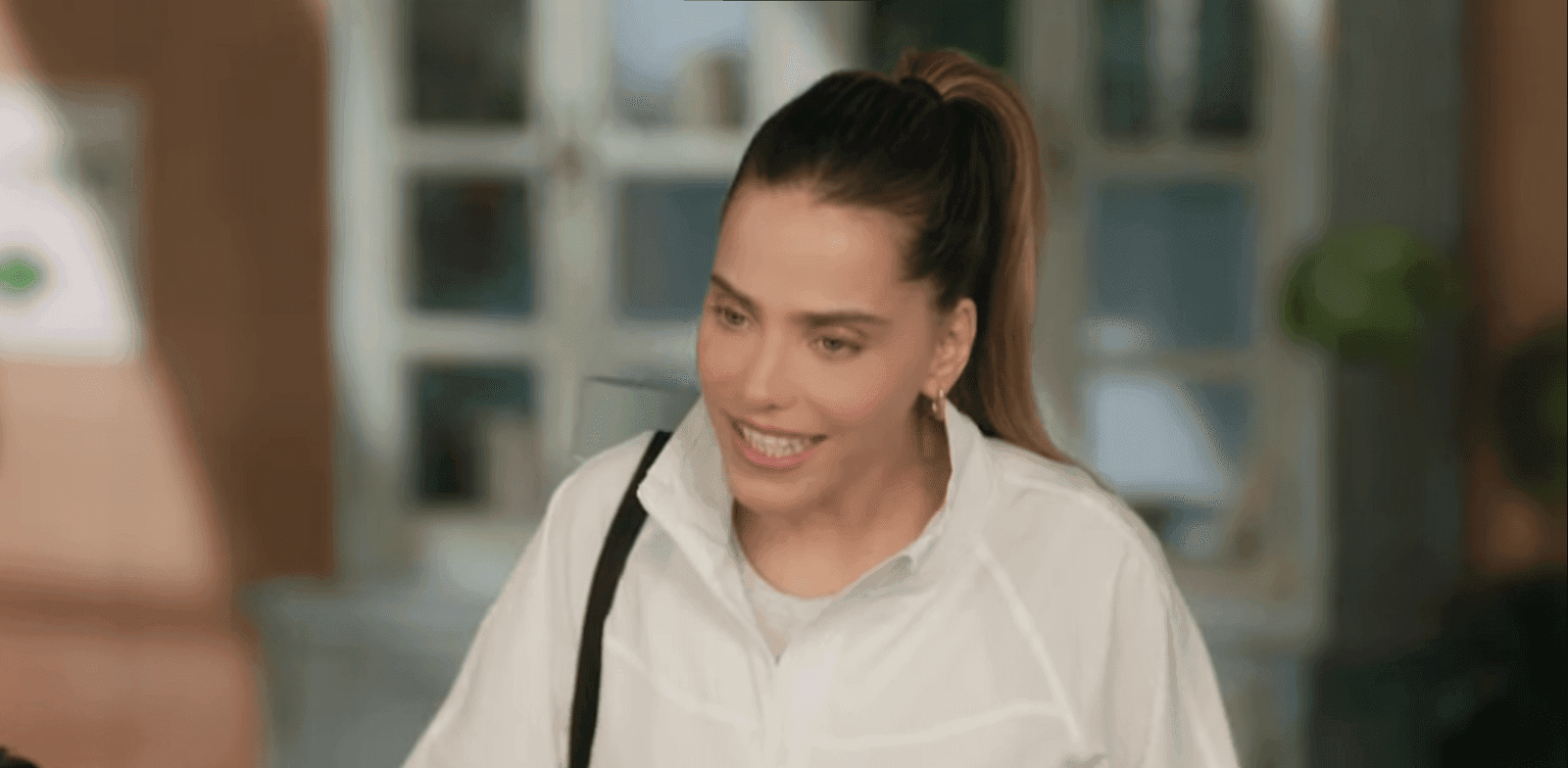 רותם סלע בקמפיין בנק דיסקונט / צילום: צילום מסך מתוך הקמפיין