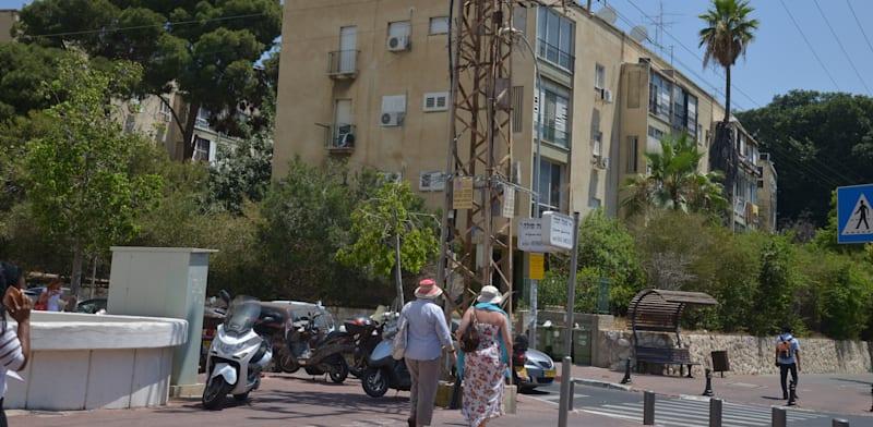 רחוב דפנה בתל אביב - המתחם המיועד לפינוי-בינוי / צילום: תמר מצפי