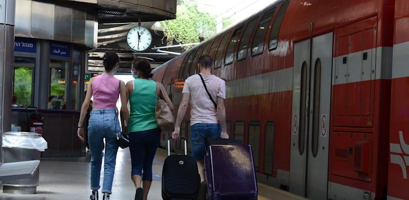  צילום: הרכבת בנתב''ג