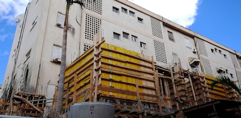 בניית ממ''ד. מעלה את ערך הדירה? תלוי את מי שואלים ומתי / צילום: תמר מצפי