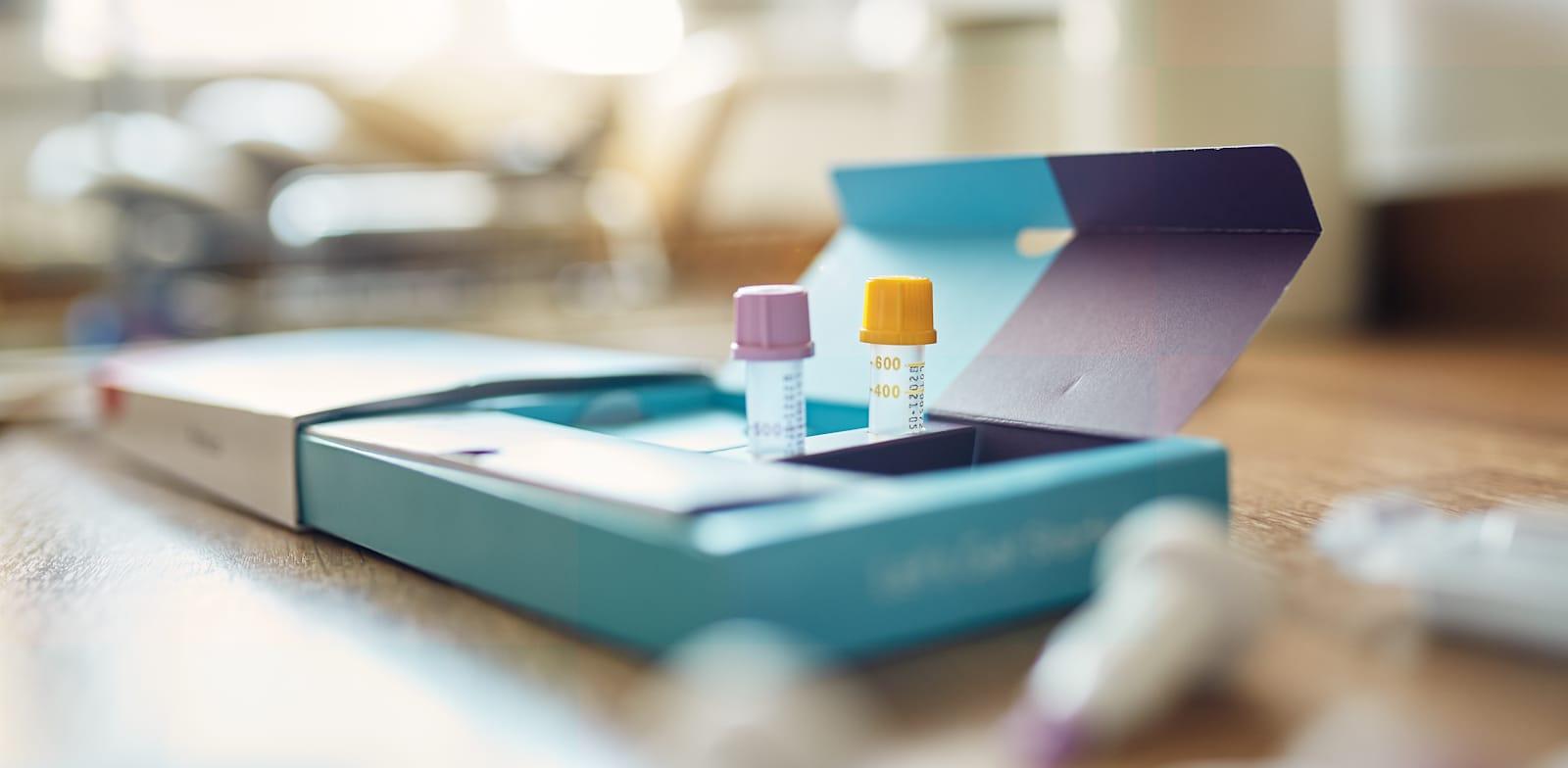 בדיקה ביתית / צילום: Shutterstock בדיקה ביתית / צילום: Shutterstock