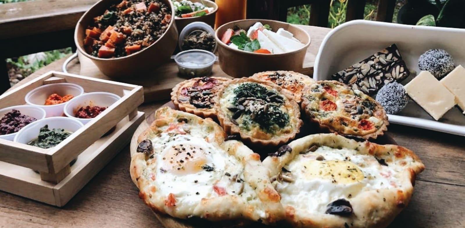 חצ'פורי ומטעמים ב־Mamas / צילום: באדיבות Mamas - עגלה בחווה חצ'פורי ומטעמים ב־Mamas / צילום: באדיבות Mamas - עגלה בחווה