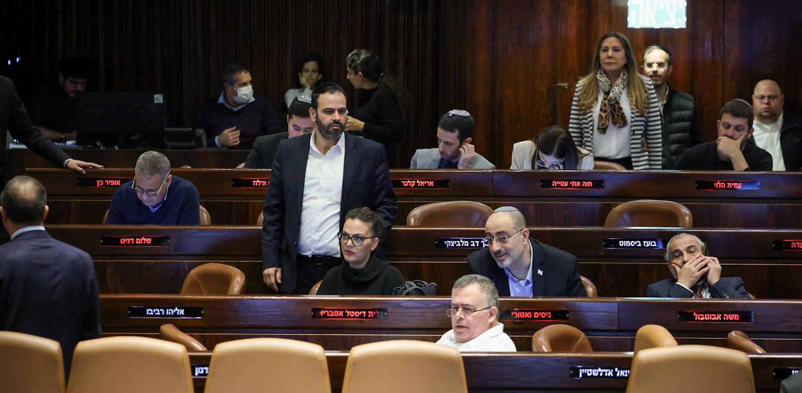 מליאת הכנסת. חברי הכנסת לא מקבלים פירוט לתקציב עליו הם מצביעים / צילום: נועם מושקוביץ, דוברות הכנסת מליאת הכנסת. חברי הכנסת לא מקבלים פירוט לתקציב עליו הם מצביעים / צילום: נועם מושקוביץ, דוברות הכנסת