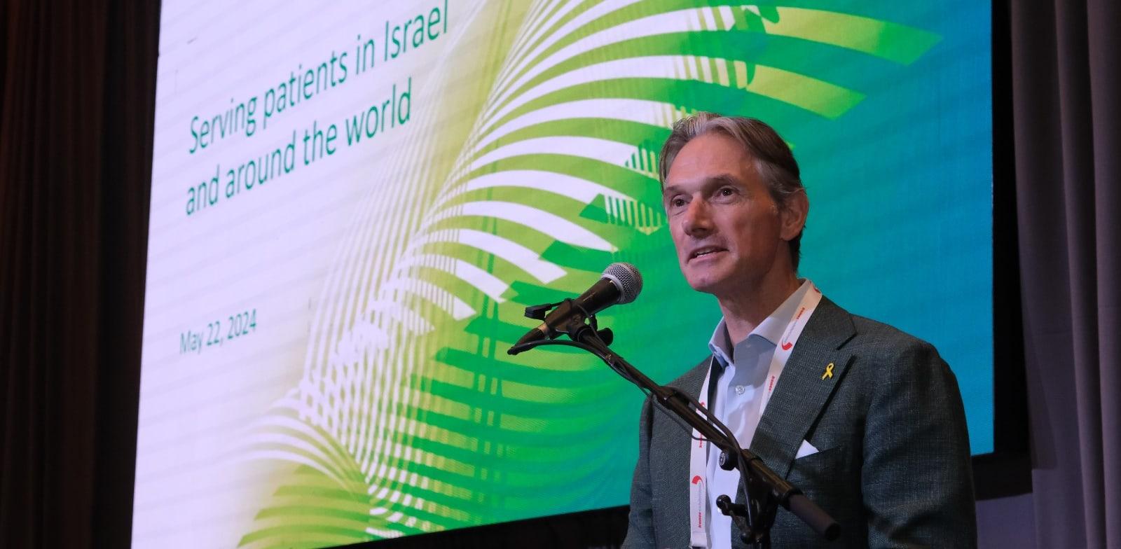 מנכ"ל טבע, ריצ'רד פרנסיס / צילום: סיון פרג' מנכ"ל טבע, ריצ'רד פרנסיס / צילום: סיון פרג'