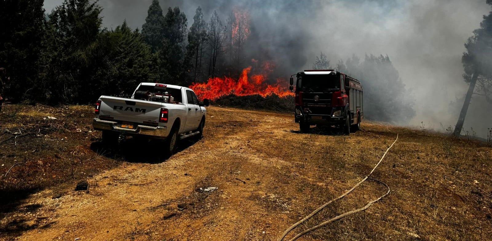 תקיפה של חיזבאללה בצפון. פגיעת טיל בתחנת כוח גדולה עלולה לשתק את רשת החשמל הארצית / צילום: כב״ה צפון תקיפה של חיזבאללה בצפון. פגיעת טיל בתחנת כוח גדולה עלולה לשתק את רשת החשמל הארצית / צילום: כב״ה צפון