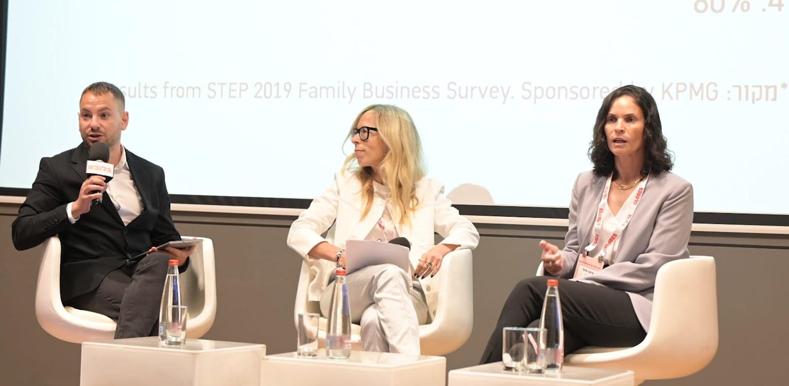 עו''ד יפעת גינסבורג, שותפה מנהלת, GAC ומיקה מזור, יועצת ומנהלת פעילות LGA בישראל, בשיחה עם אסף זגריזק / צילום: תמר מצפי עו''ד יפעת גינסבורג, שותפה מנהלת, GAC ומיקה מזור, יועצת ומנהלת פעילות LGA בישראל, בשיחה עם אסף זגריזק / צילום: תמר מצפי