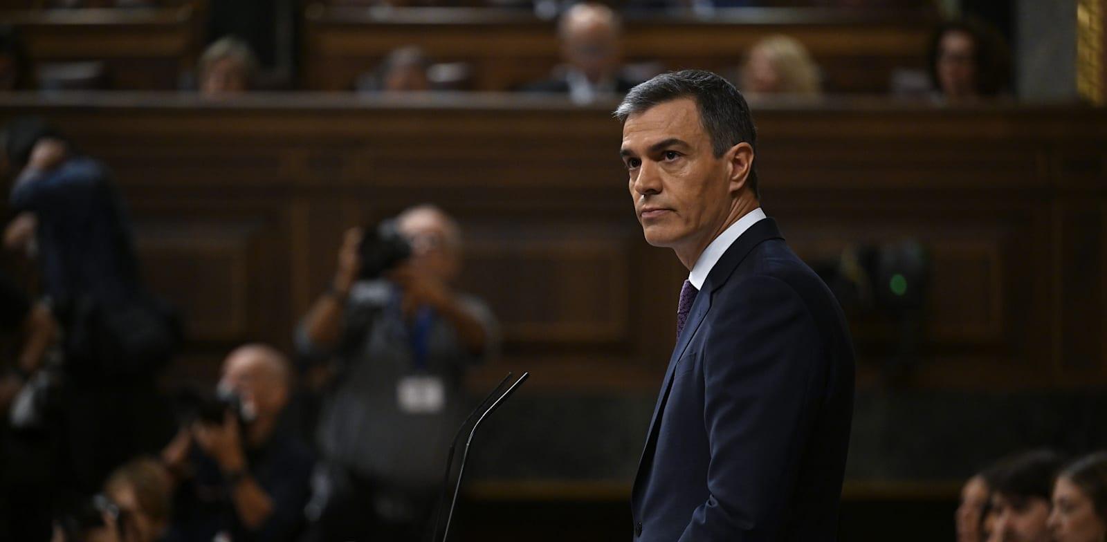 ראש ממשלת ספרד, פדרו סנצ'ז. הוביל ציר מדינות להכרה במדינה פלסטינית / צילום: Reuters, Burak Akbulut ראש ממשלת ספרד, פדרו סנצ'ז. הוביל ציר מדינות להכרה במדינה פלסטינית / צילום: Reuters, Burak Akbulut