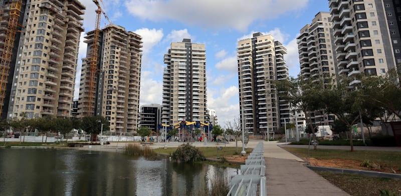 בנייה בחדרה / צילום: Shutterstock בנייה בחדרה / צילום: Shutterstock