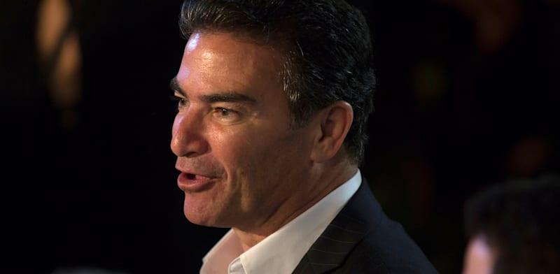 יוסי כהן, מוביל את פעילות סופטבנק בישראל / צילום: Associated Press, Heidi Levine יוסי כהן, מוביל את פעילות סופטבנק בישראל / צילום: Associated Press, Heidi Levine