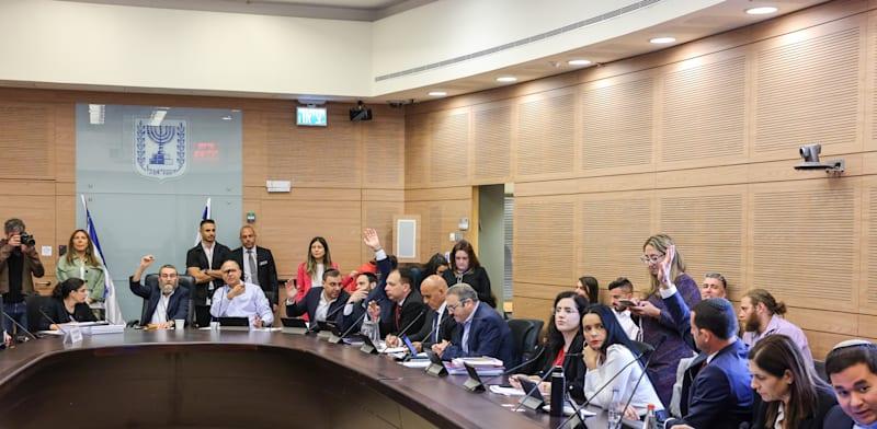 דיון בנושא קרן הארנונה בוועדת הכספים, מאי 2023 / צילום: נועם מושקוביץ, דוברות הכנסת דיון בנושא קרן הארנונה בוועדת הכספים, מאי 2023 / צילום: נועם מושקוביץ, דוברות הכנסת