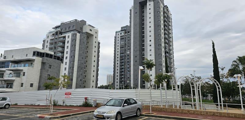 הפרויקט ברחוב צאלון 16, רחובות / צילום: משה בן סעדון הפרויקט ברחוב צאלון 16, רחובות / צילום: משה בן סעדון