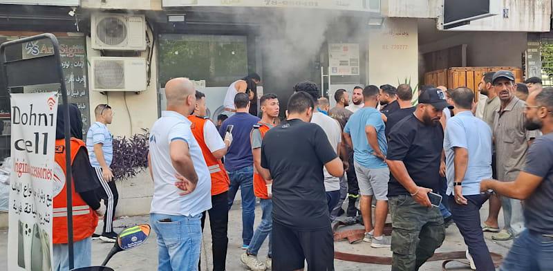 זירת פיצוץ בחנות טלפונים בלבנון / צילום: Reuters, Hassan Hankir זירת פיצוץ בחנות טלפונים בלבנון / צילום: Reuters, Hassan Hankir