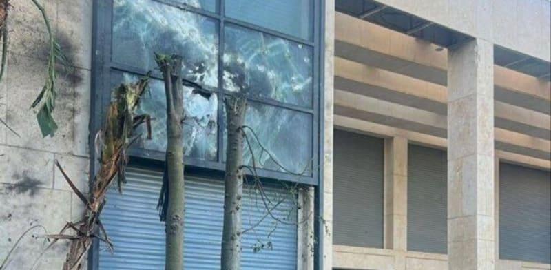 הפגיעה בביתו של ראש הממשלה בנימין נתניהו בקיסריה / צילום: לפי סעיף 27א' הפגיעה בביתו של ראש הממשלה בנימין נתניהו בקיסריה / צילום: לפי סעיף 27א'