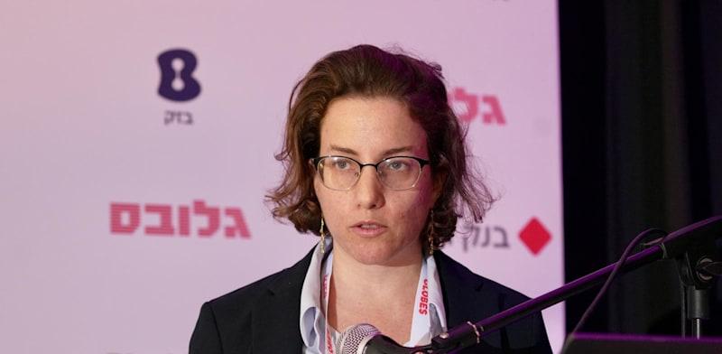 ד''ר שני רוטהין-בליץ, אחראית מחקר וקשרי חוץ בקק''ל, בוועידת ישראל לעסקים של גלובס / צילום: כדיה לוי ד''ר שני רוטהין-בליץ, אחראית מחקר וקשרי חוץ בקק''ל, בוועידת ישראל לעסקים של גלובס / צילום: כדיה לוי