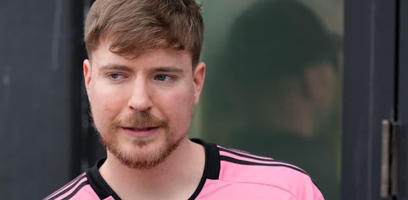 היוטיובר ''מיסטר ביסט'' (ג'ימי דונלדסון) / צילום: ap, Rebecca Blackwell היוטיובר ''מיסטר ביסט'' (ג'ימי דונלדסון) / צילום: ap, Rebecca Blackwell