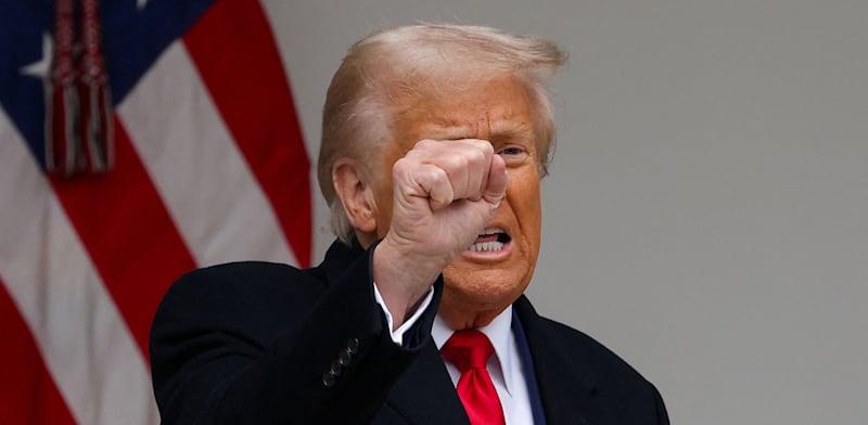 דונלד טראמפ נגד העולם / צילום: Reuters, Carlos Barria דונלד טראמפ נגד העולם / צילום: Reuters, Carlos Barria