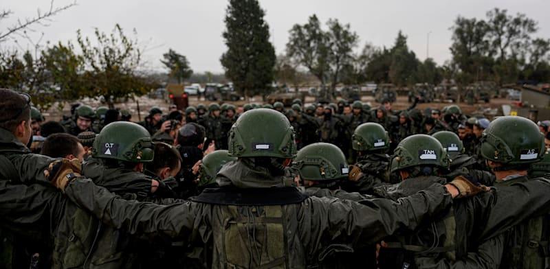 חיילי מילואים / צילום: Shutterstock חיילי מילואים / צילום: Shutterstock