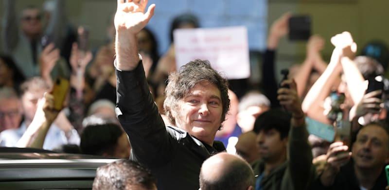 נשיא ארגנטינה חאבייר מיליי לאחר הניצחון בבחירות האמצע / צילום: ap, Natacha Pisarenko נשיא ארגנטינה חאבייר מיליי לאחר הניצחון בבחירות האמצע / צילום: ap, Natacha Pisarenko