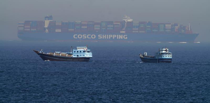 ספינות במצרי הורמוז (ארכיון) / צילום: ap, Jon Gambrell ספינות במצרי הורמוז (ארכיון) / צילום: ap, Jon Gambrell