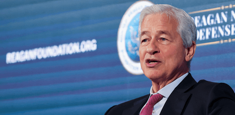 ג'יימי דיימון, מנכ''ל ג'יי.פי מורגן / צילום: Reuters ג'יימי דיימון, מנכ''ל ג'יי.פי מורגן / צילום: Reuters